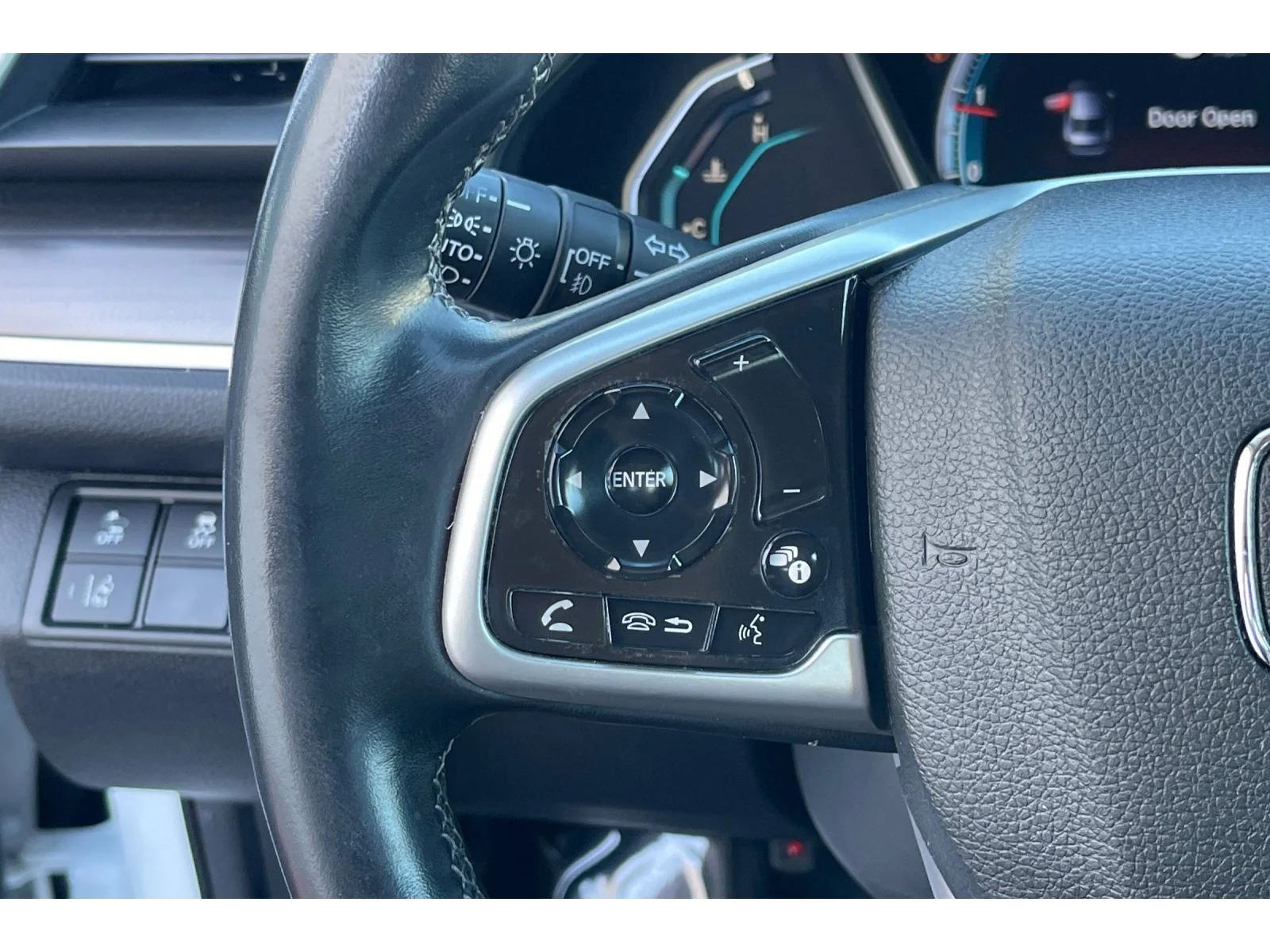 Used 2021 Platinum White Pearl Honda EX image 35