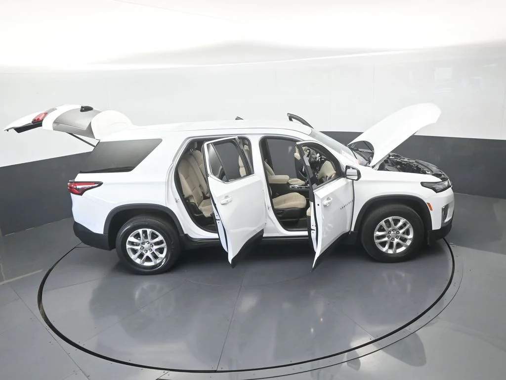 Used 2022 Summit White Chevrolet LS image 66