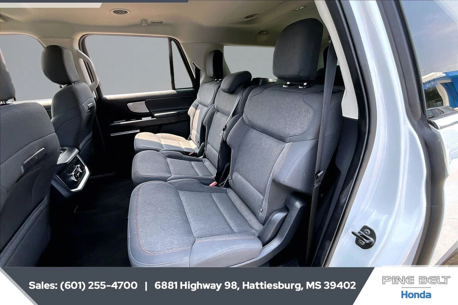 Used 2025 Space Silver Ford Active image 19