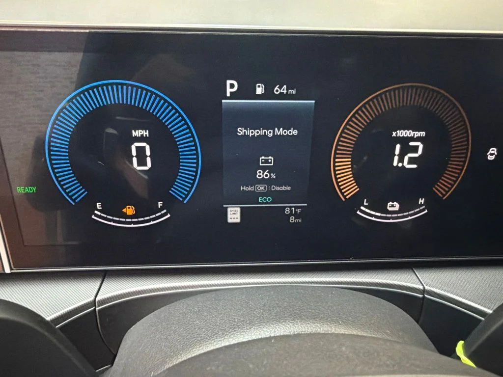 New 2027 Serenity White Hyundai SE image 25