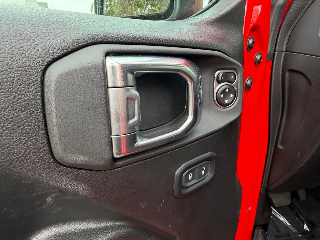 Used 2025 Red Jeep Rubicon 4xe image 19