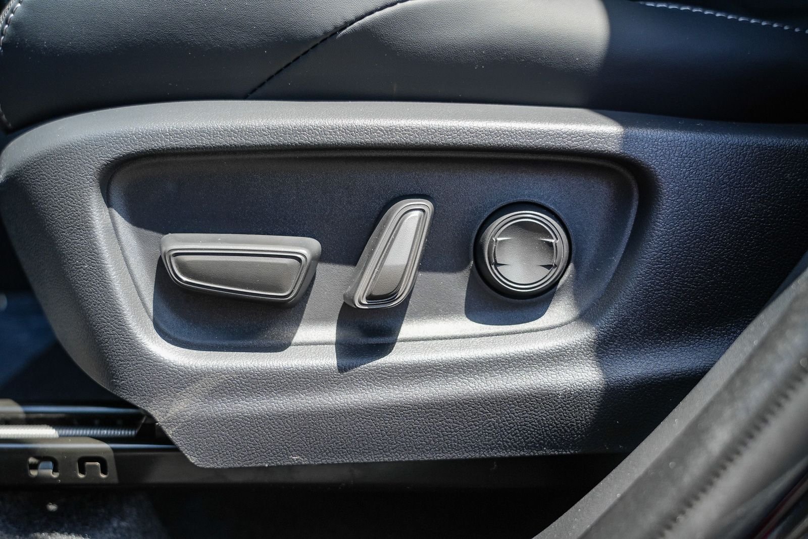 2026 Toyota C-HR SE - Photo 20