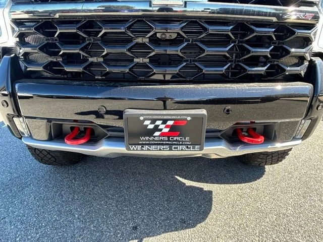 2025 Chevrolet Silverado 1500 ZR2 - Photo 11