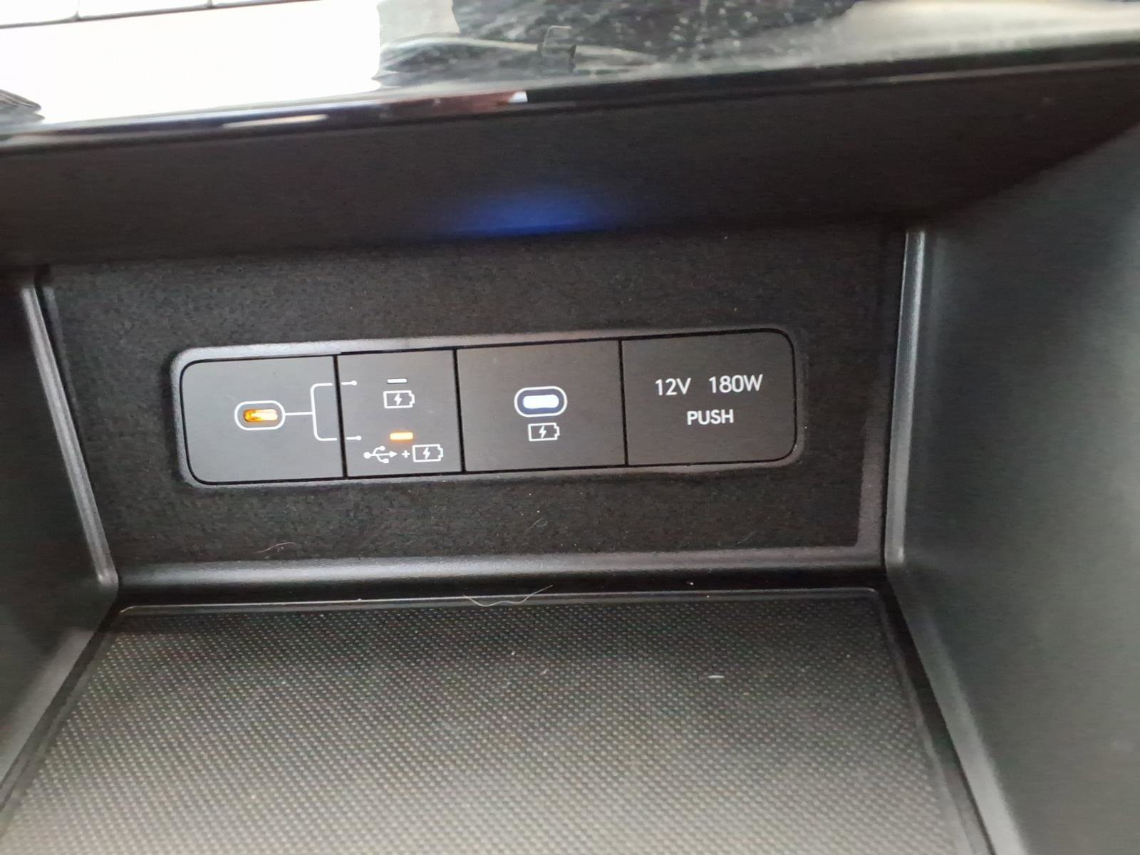 2025 Hyundai Sonata SE - Photo 24