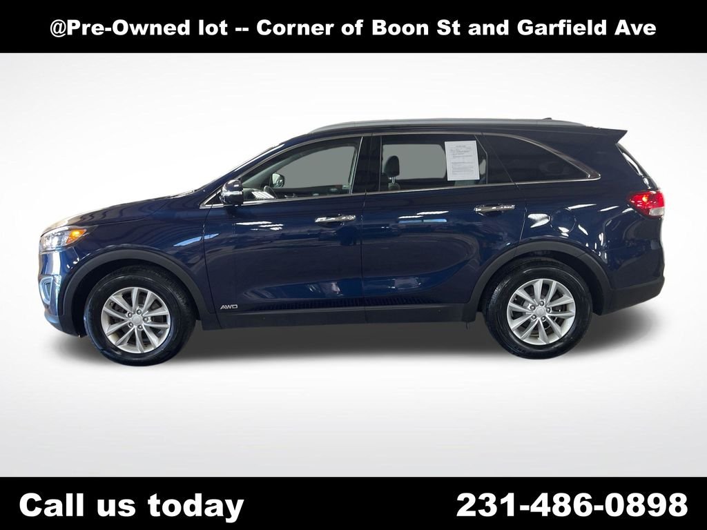 Used 2018 Blue Kia LX image 2