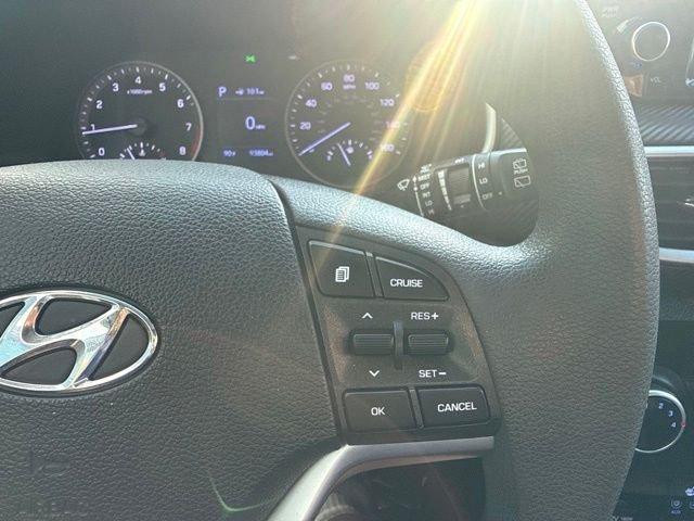 Used 2020 Magnetic Force Metallic Hyundai Value image 24