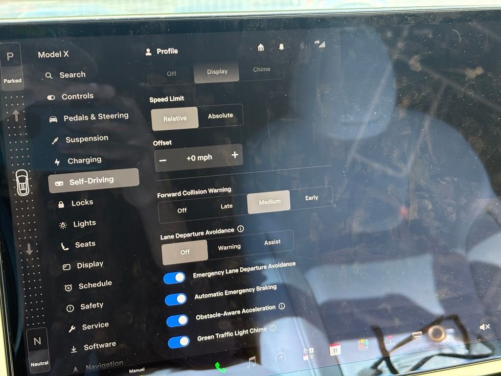 Used 2022  Tesla Plaid image 24