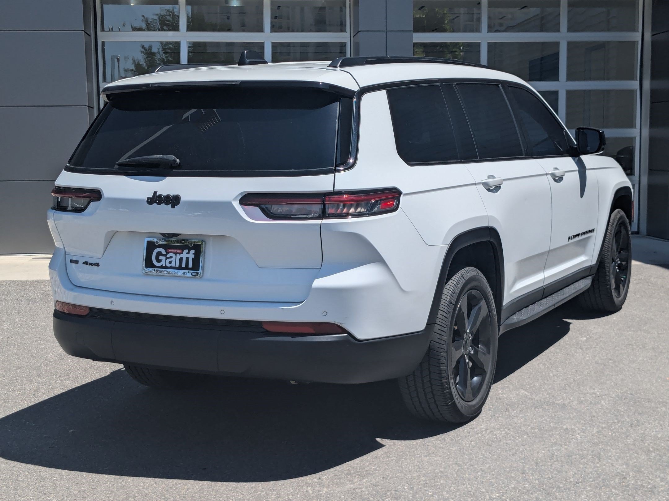 Used 2021 Bright White Clearcoat Jeep Altitude image 5