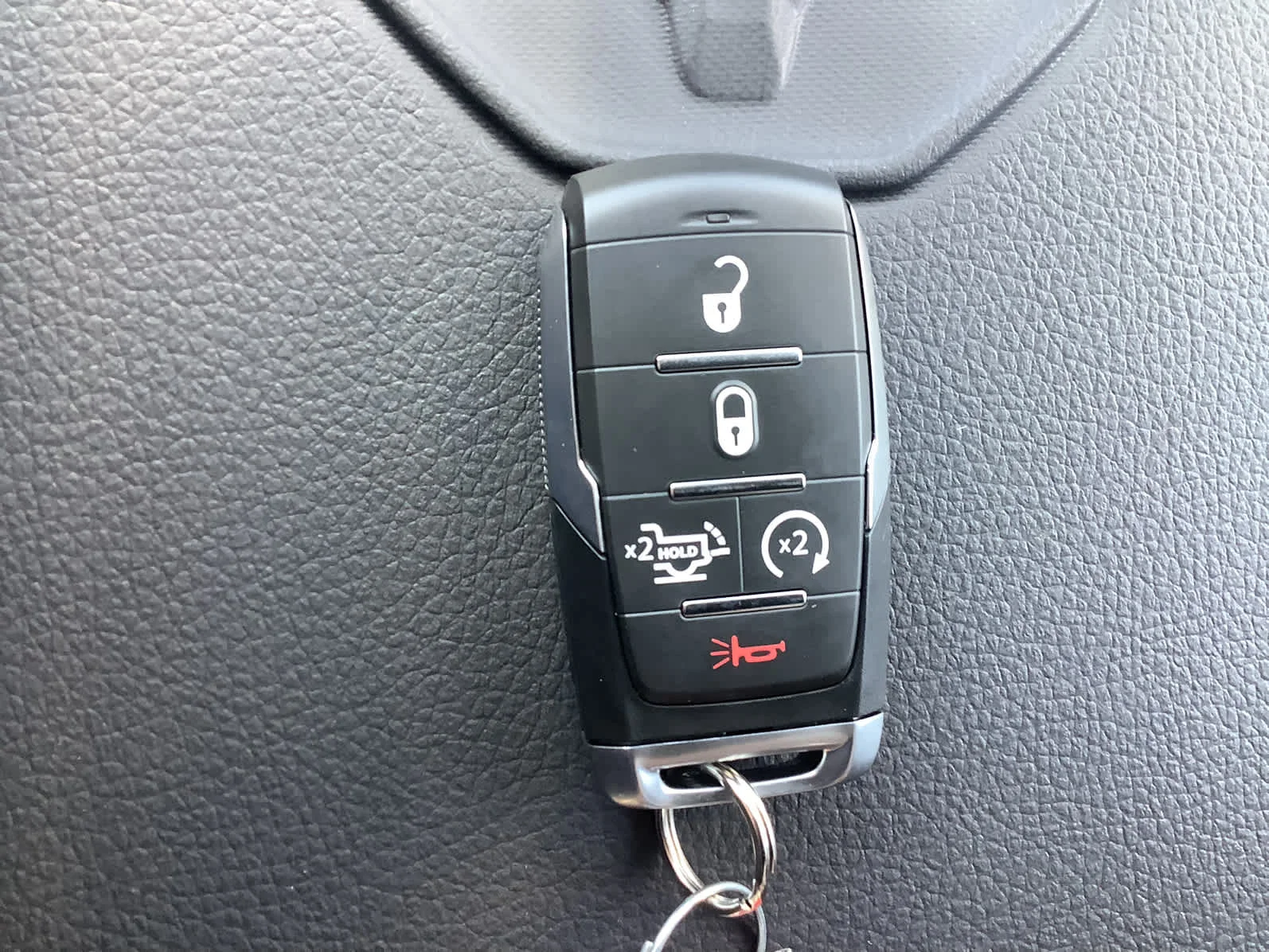 2026 RAM 1500 Laramie - Photo 22