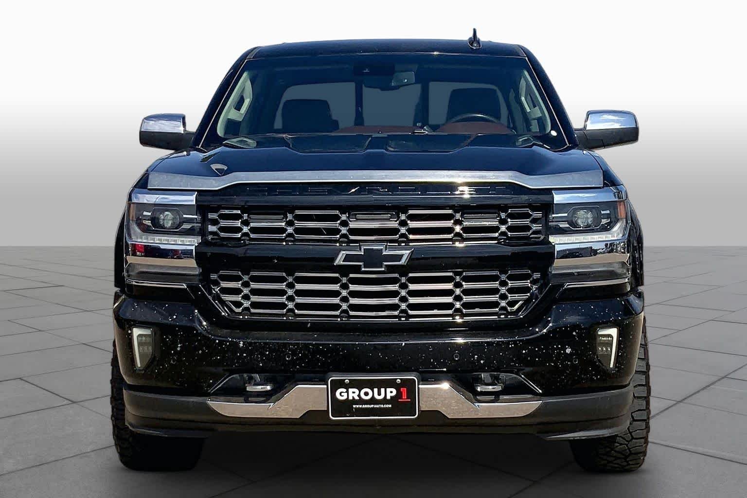 Certified Used 2018 Black Chevrolet High Country image 4