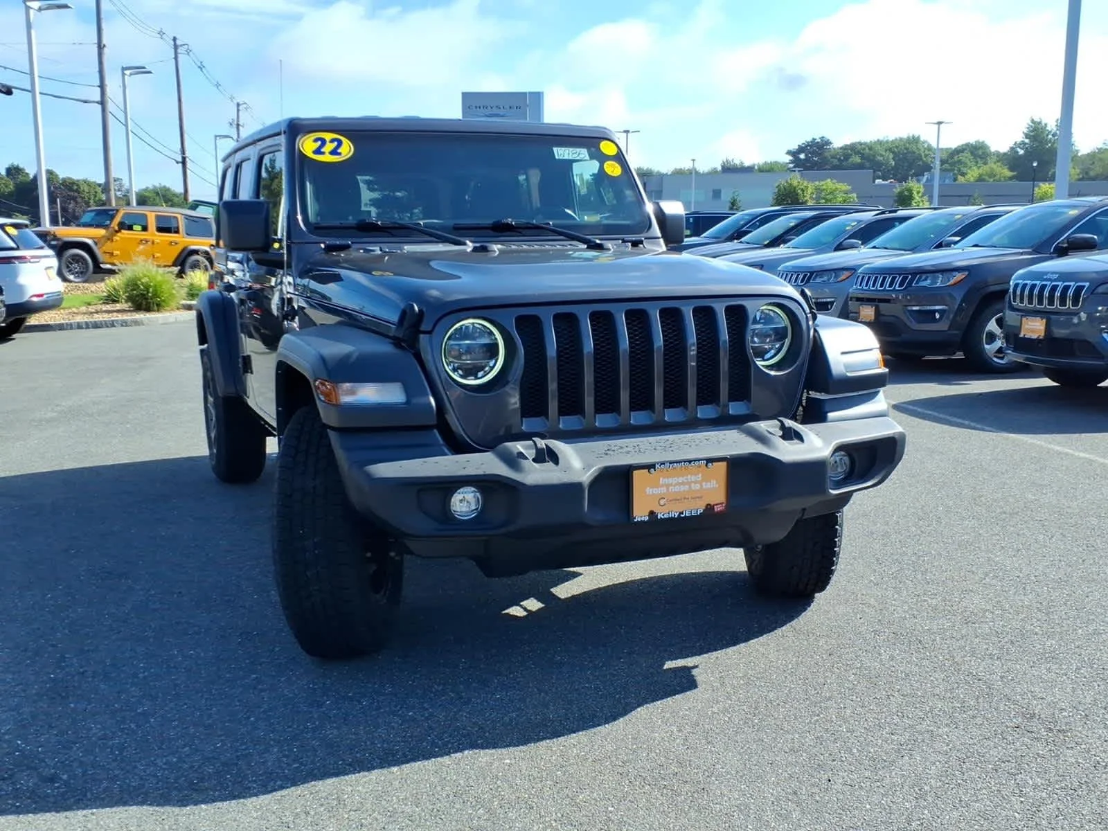 Certified Used 2022 Granite Crystal Metallic Clearcoat Jeep Unlimited Sport S image 4