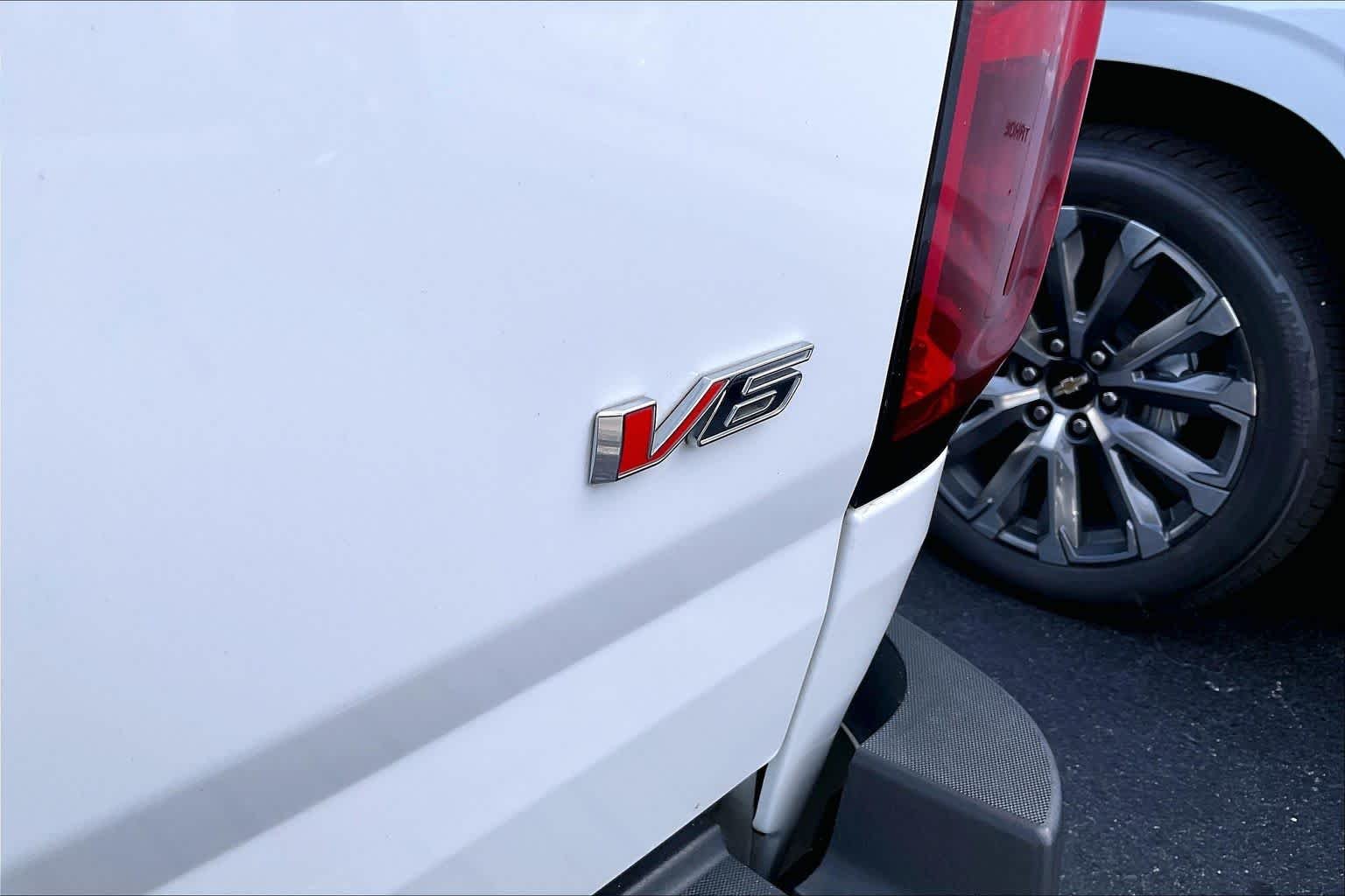 2021 Chevrolet Colorado Z71 - Photo 9