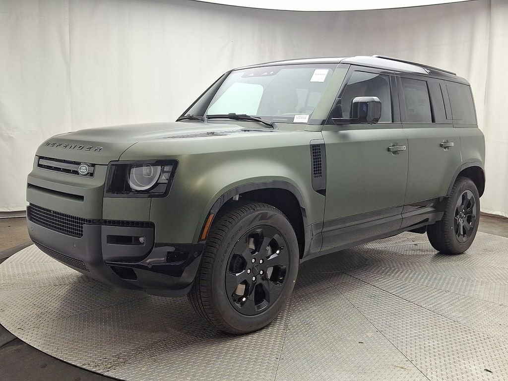 New 2026 Woolstone Green Land Rover X-Dynamic SE image 1