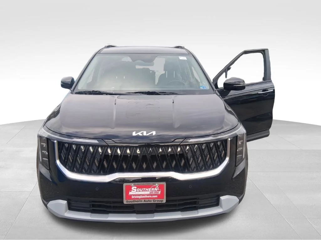 Used 2026 Gray Kia LXS image 2