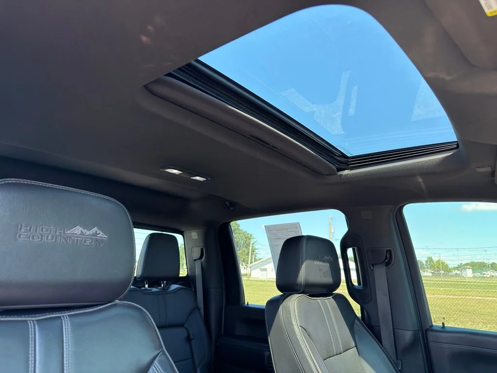 Used 2022 Black Chevrolet High Country image 38