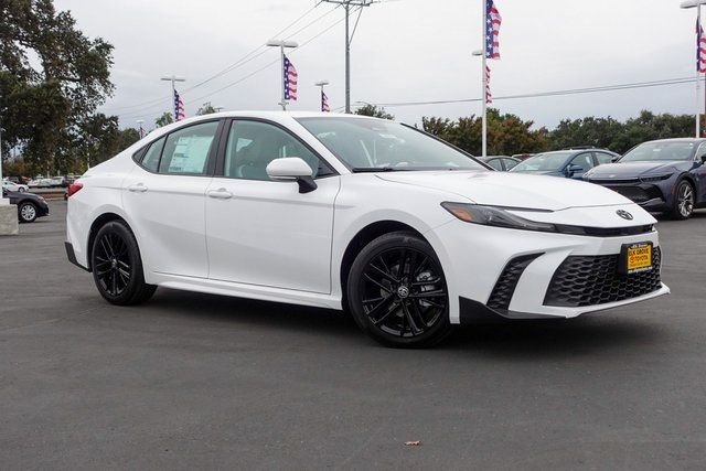 New 2026 Ice Cap Toyota  SE image 7