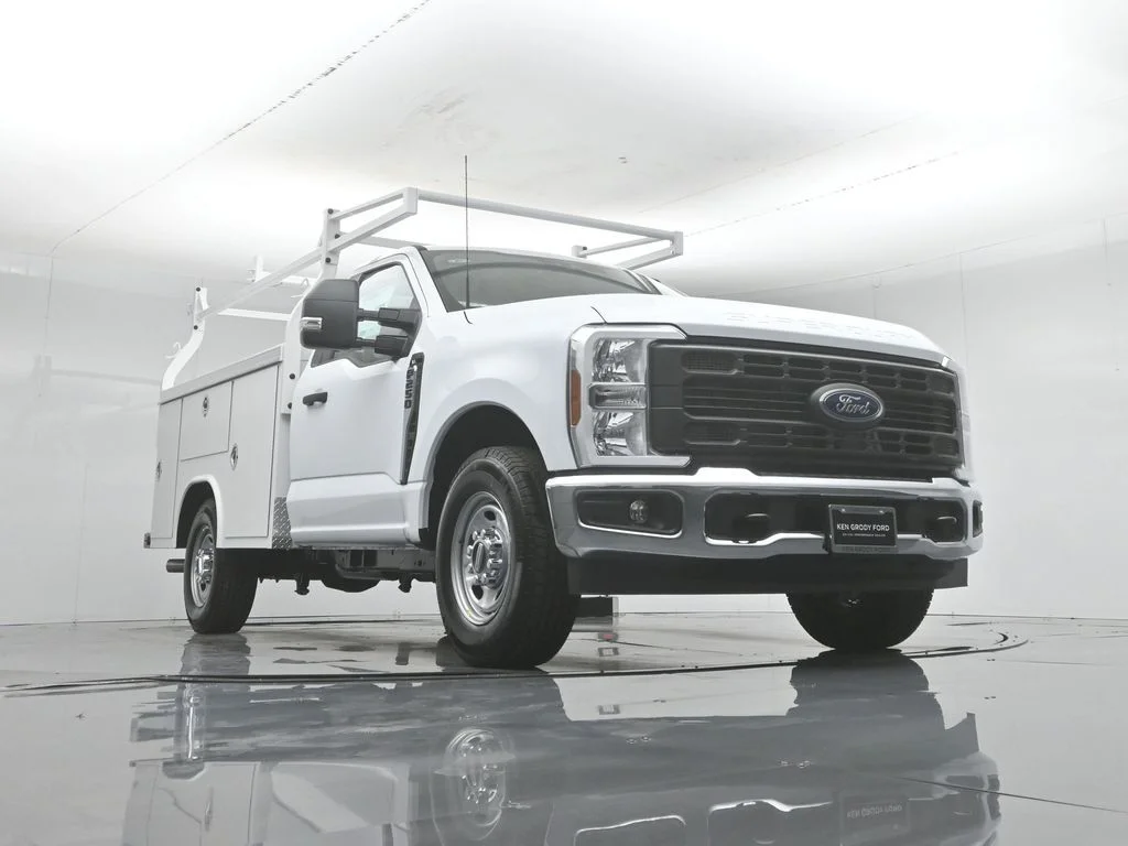 New 2026 White Ford XL image 48