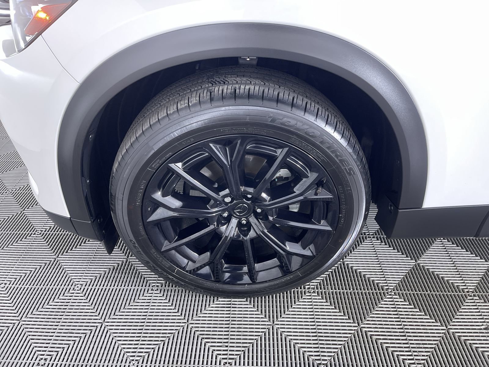 Used 2026 Rhodium White Premium Mazda 3.3 Turbo Preferred image 26
