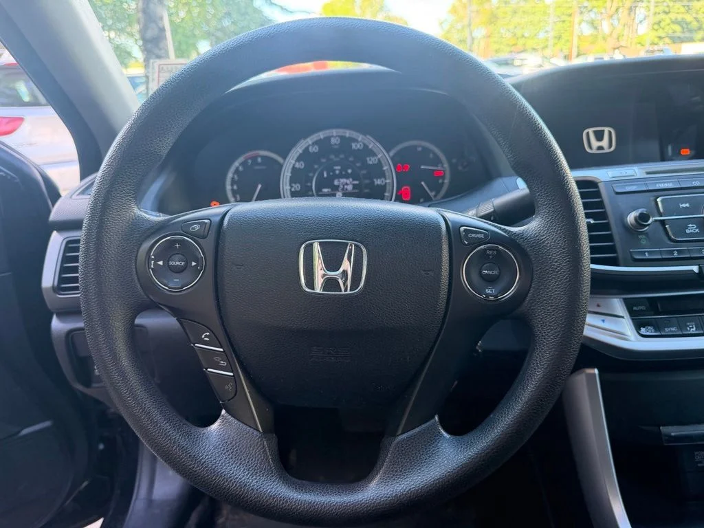 Used 2014 Crystal Black Pearl Honda LX image 16