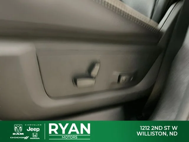 New 2026 Bright White Clear-Coat Exterior Paint RAM Laramie image 58