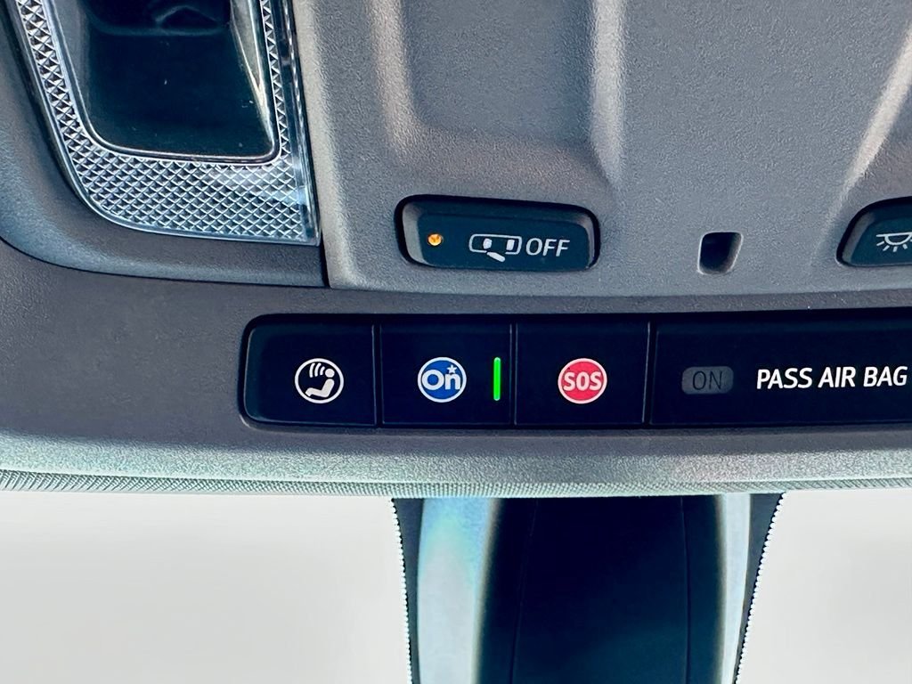 Used 2021 Black Chevrolet LT image 37