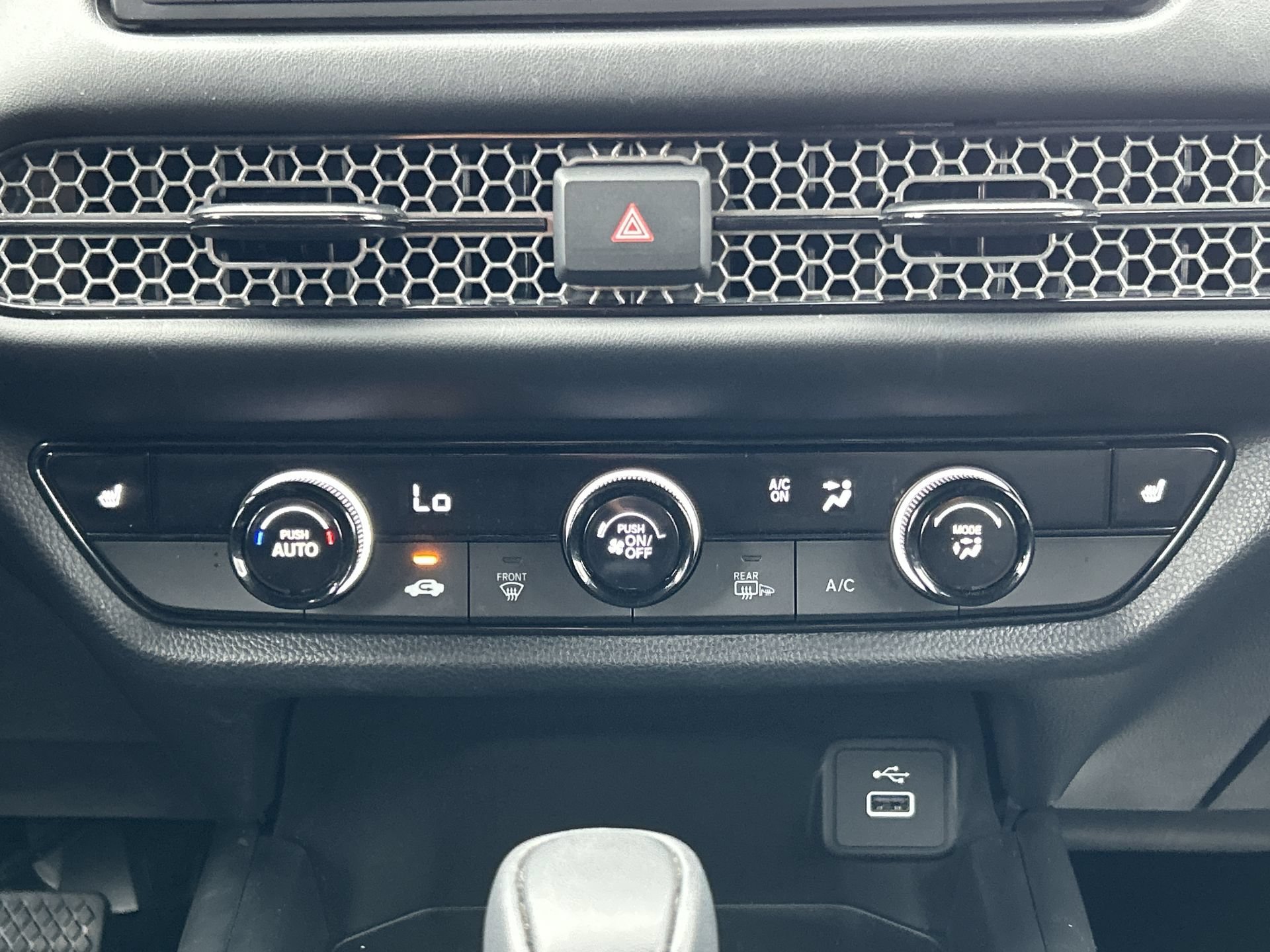 2025 Honda HR-V Sport - Photo 16