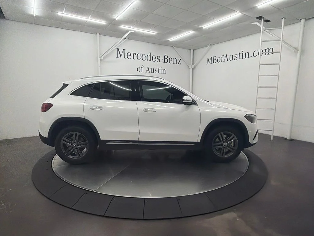 New 2026 White Mercedes-Benz GLA 250 image 8