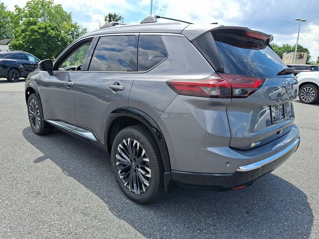 New 2026 Gun Metallic Nissan Platinum image 3