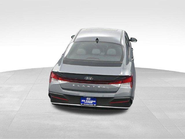 New 2026 Gray Hyundai SEL Sport Plus image 28
