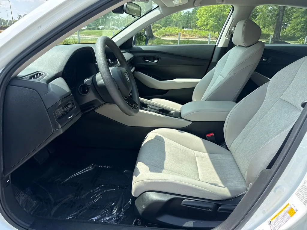 Certified Used 2024 Platinum White Pearl Honda LX image 13