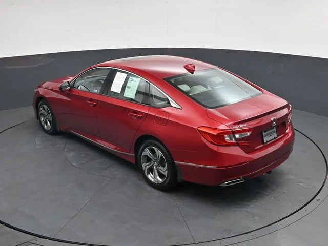 Used 2018 Red Honda EX-L 2.0T image 26