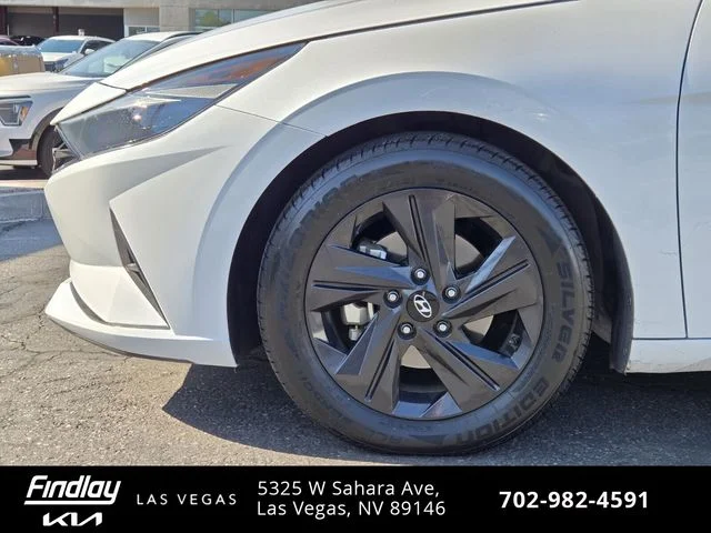Used 2021 Gray Hyundai SEL image 10