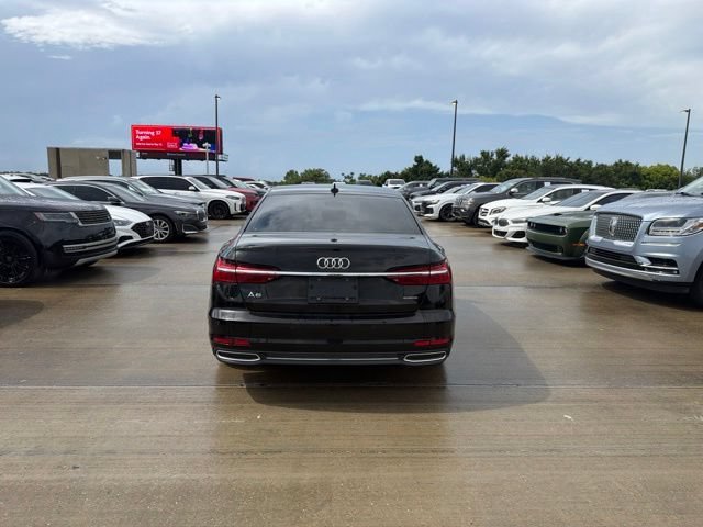 Used 2019 Brilliant Black Audi Premium image 4