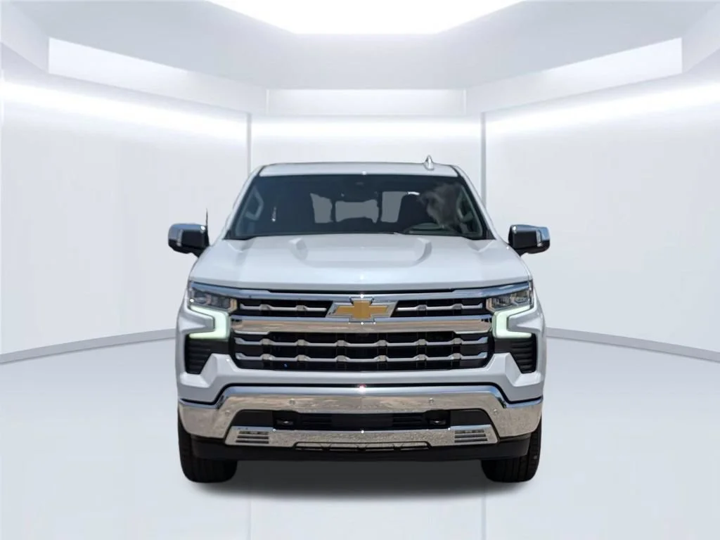 New 2026 Polar White Tricoat Chevrolet LTZ image 10