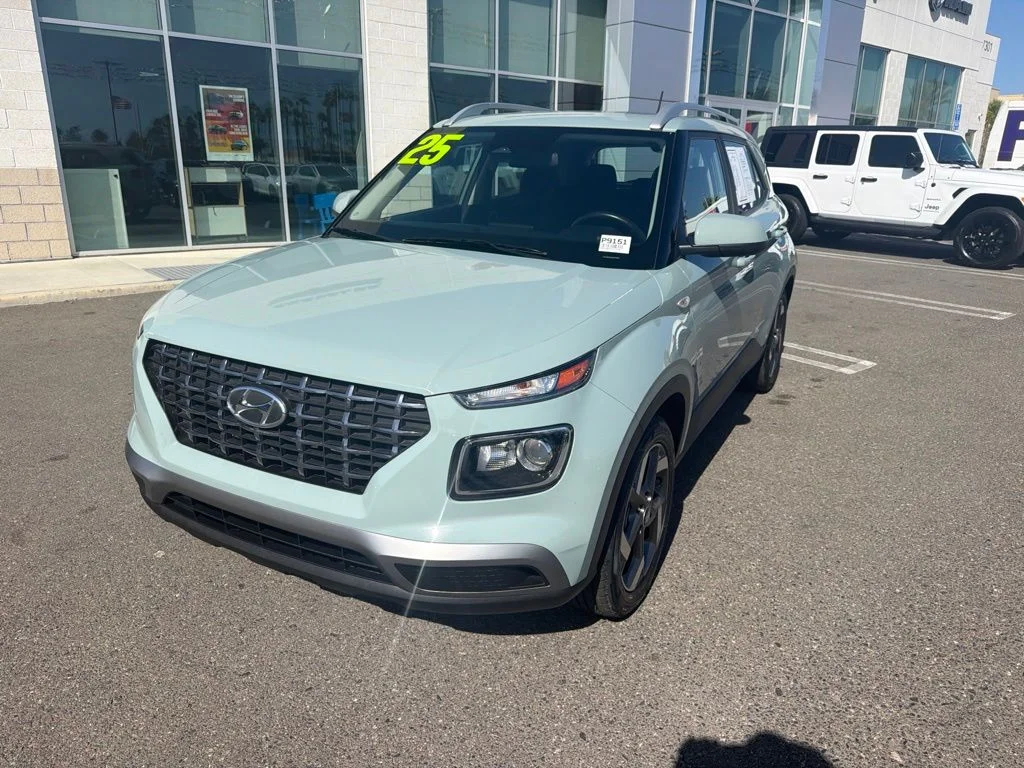 2025 Hyundai Venue SEL