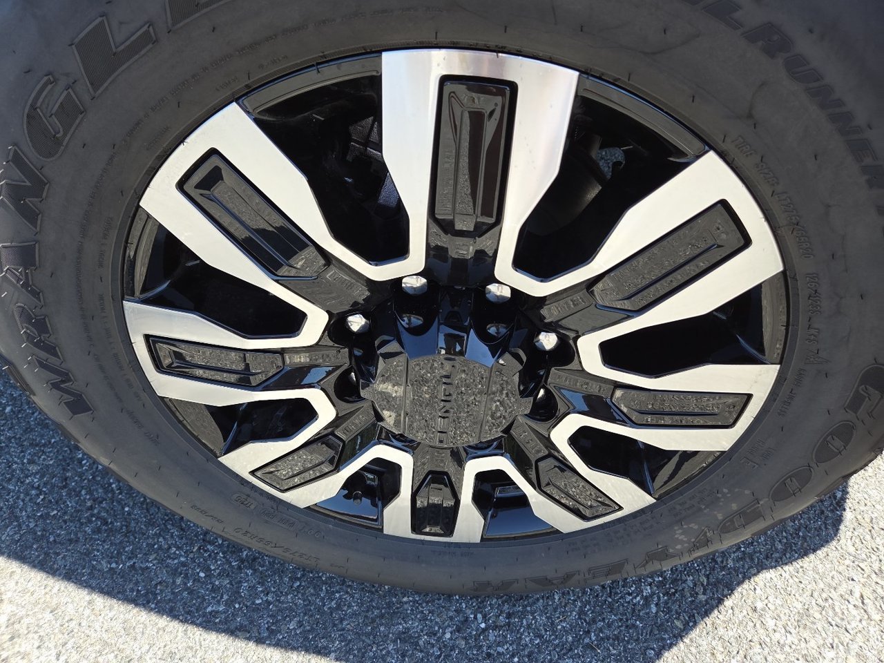 New 2026 Onyx Black GMC Denali Ultimate image 17