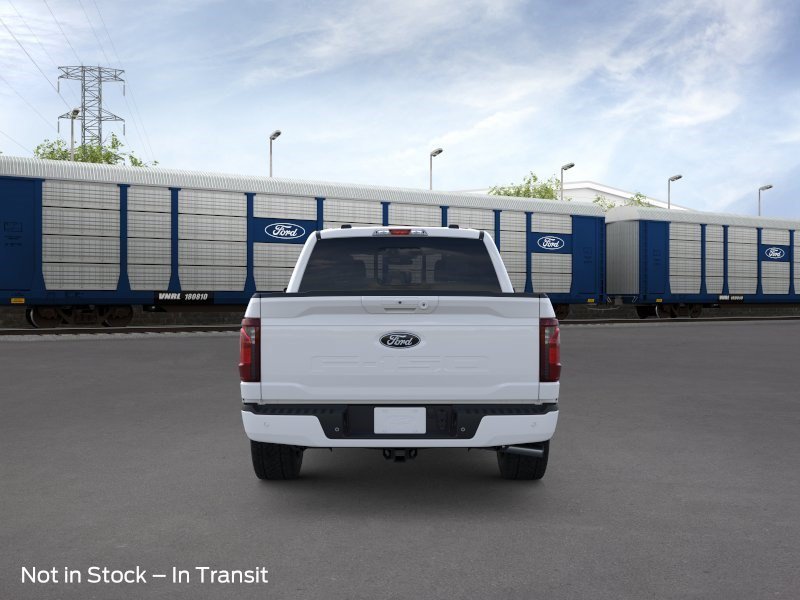 New 2026 Oxford White Ford XLT image 5