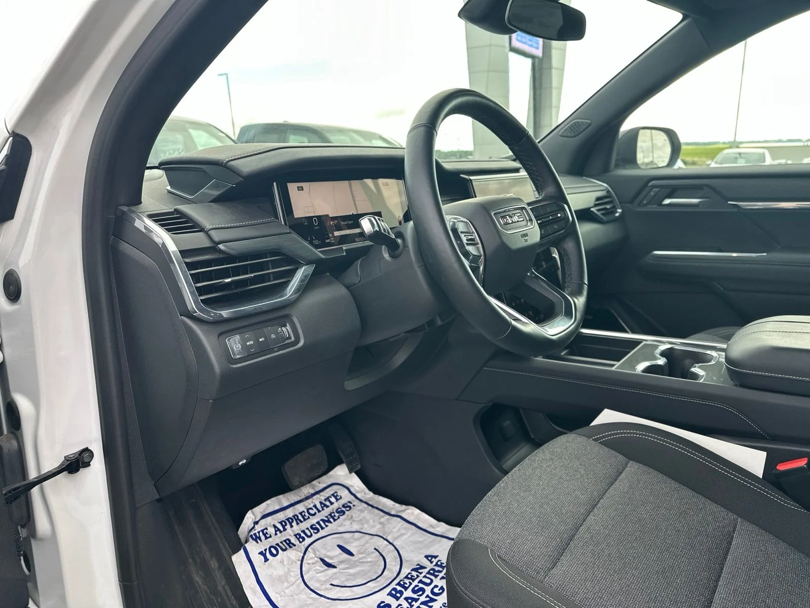 2025 GMC Acadia Elevation - Photo 13
