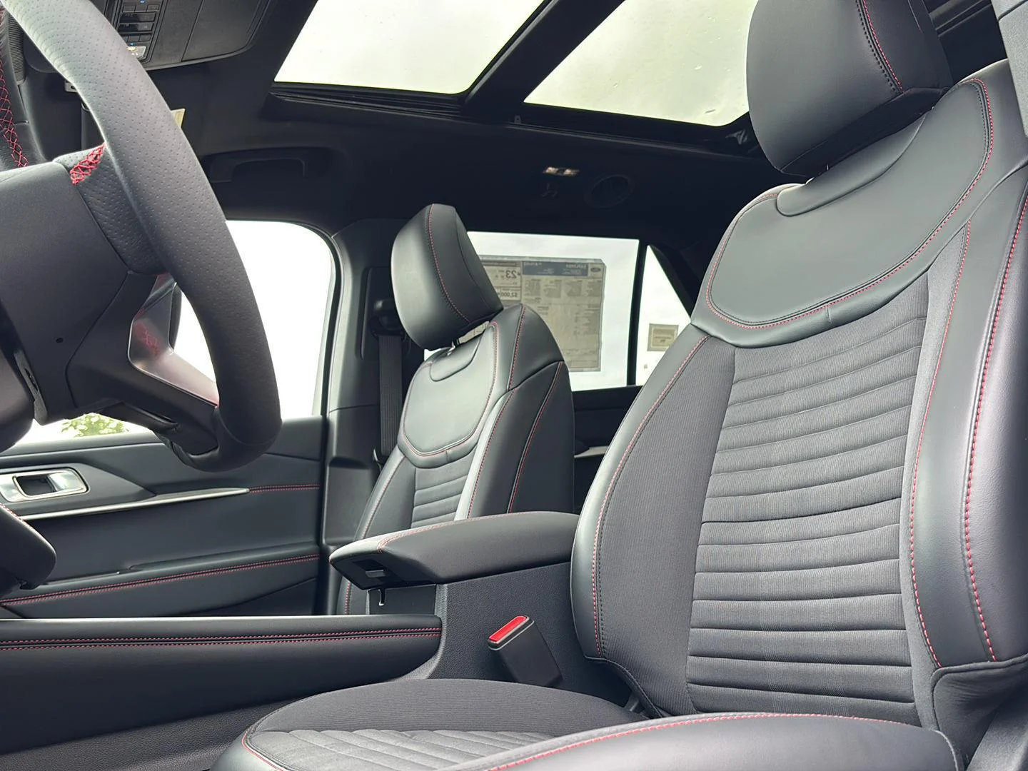 New 2027 Vapor Blue Metallic Ford ST-Line image 13