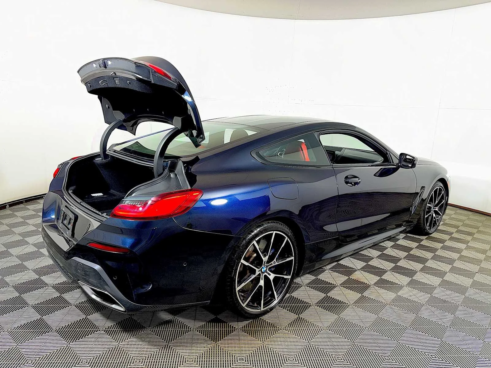 2020 BMW 8 Series 840i - Photo 22