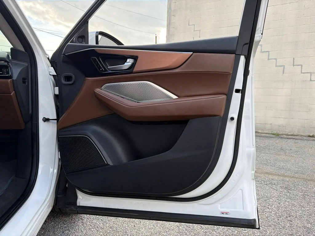 Used 2024 White Acura Technology image 16