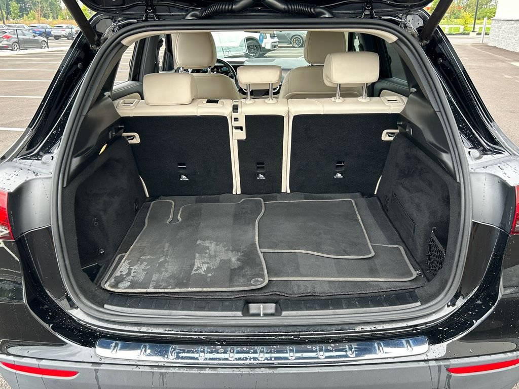 Used 2023 Black Mercedes-Benz GLA 250 image 7