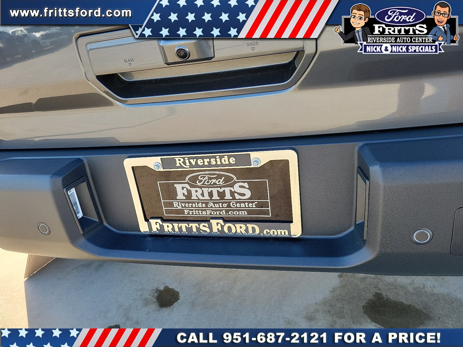 New 2026 Carbonized Gray Metallic Ford Outer Banks® image 24