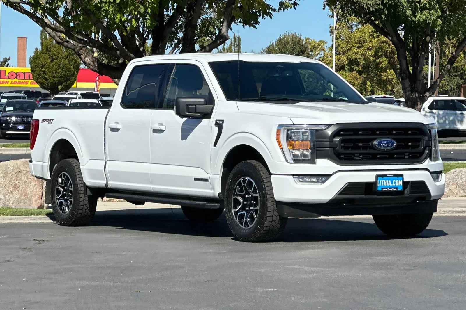 Used 2023 Oxford White Ford XLT image 9
