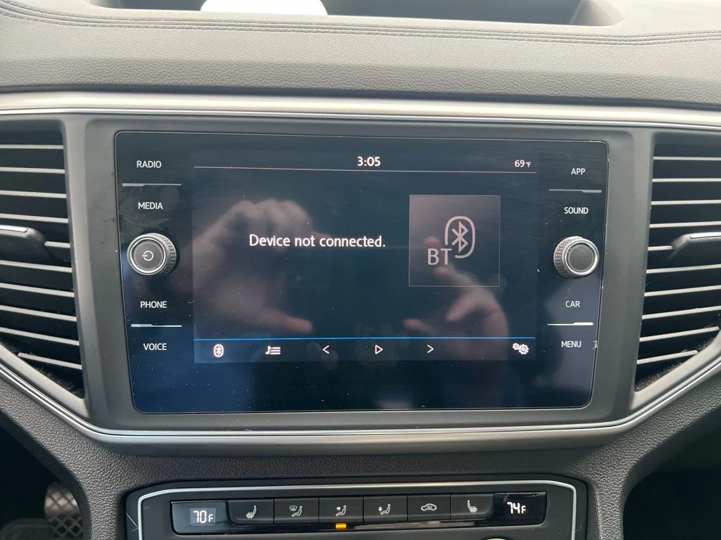 Used 2019 Gray Volkswagen 2.0T SE image 25