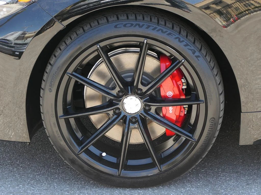 Used 2022 Black Kia GT1 image 8