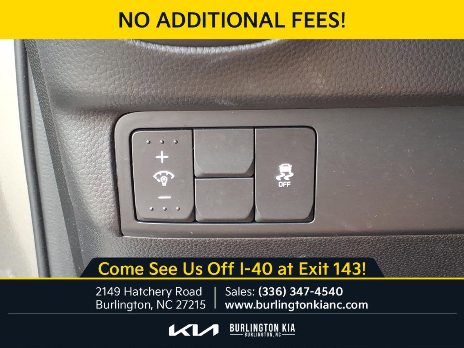 Used 2019 Titanium Gray Kia Base image 13
