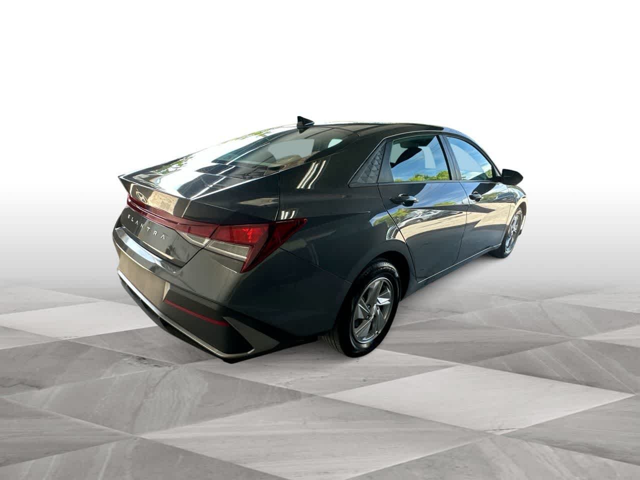 Certified Used 2026 Ecotronic Gray Hyundai SE image 8