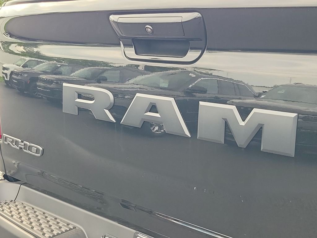 New 2026 Diamond Black Crystal Pearl-Coat Exterior Paint RAM RHO image 13