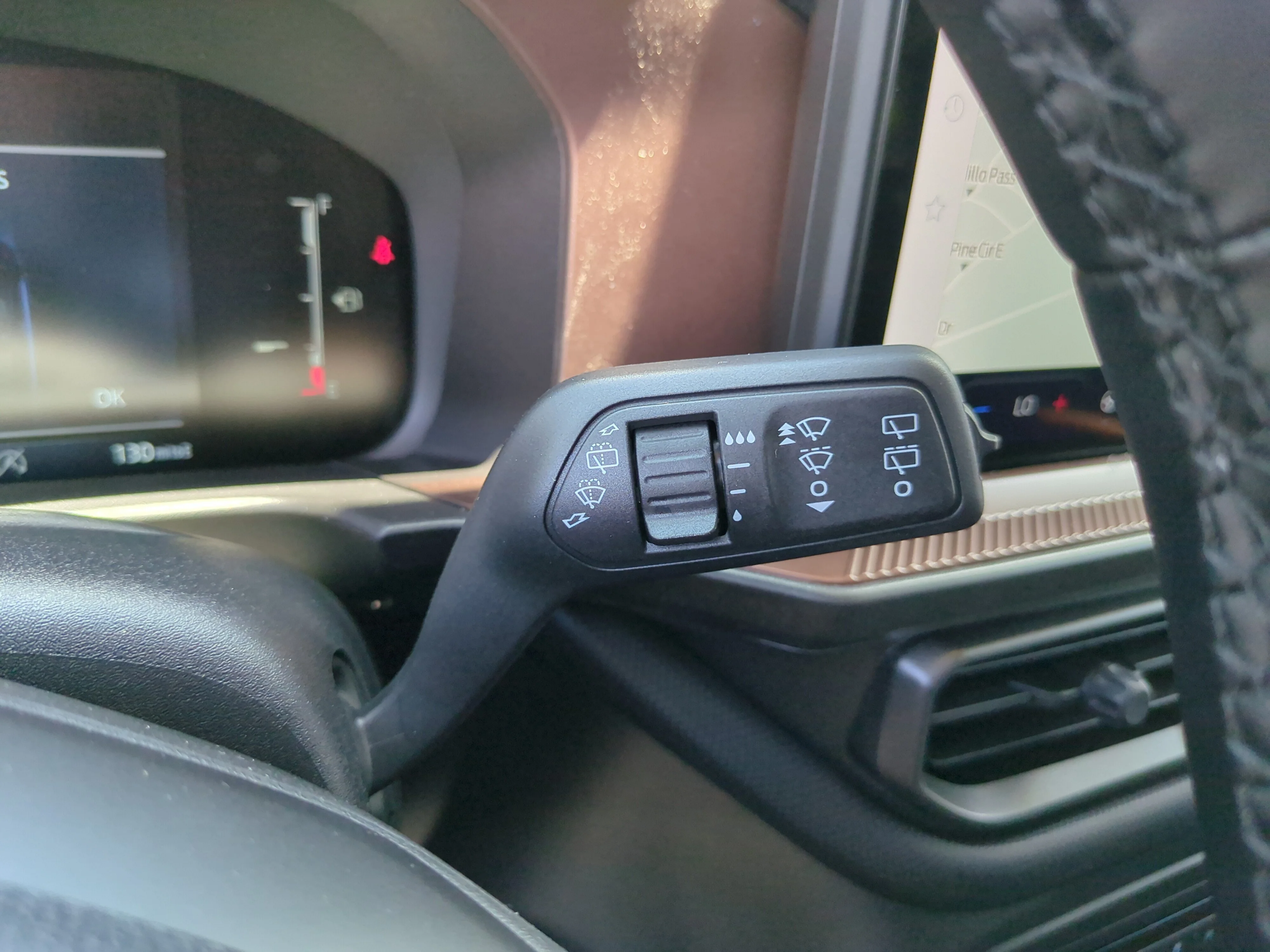 New 2026 Carbonized Gray Metallic Ford Outer Banks® image 32